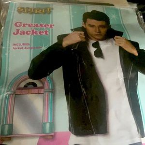 Men’s adult medium jacket and sunglasses